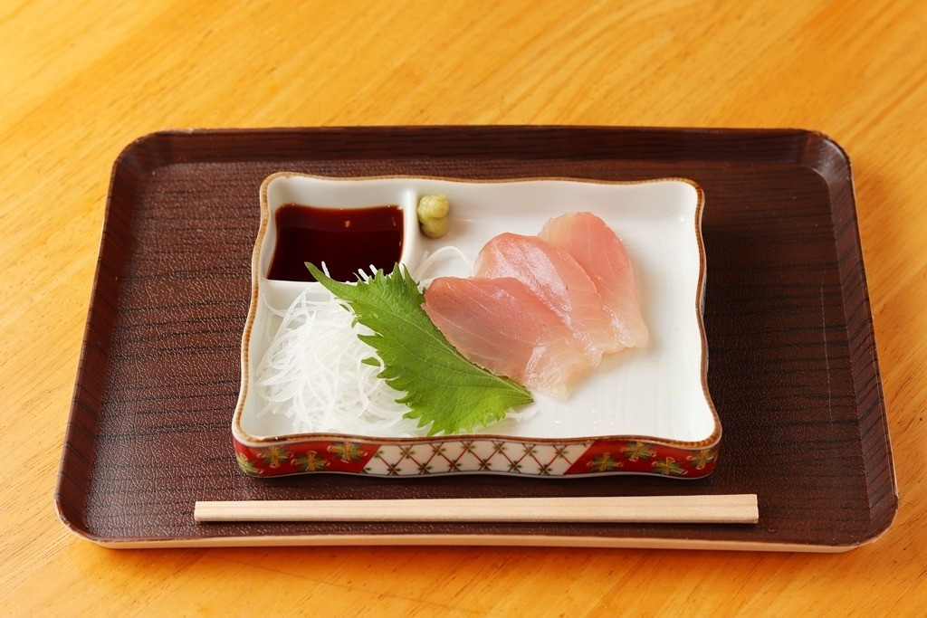 桜井市の居酒屋・鮮魚列車では新鮮な魚をおすすめします！